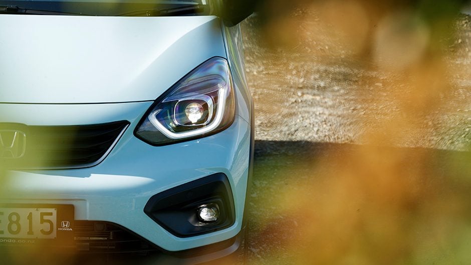 Honda Jazz Crosstar headlight