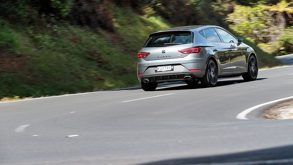 2017 Seat Leon Cupra driving though corner