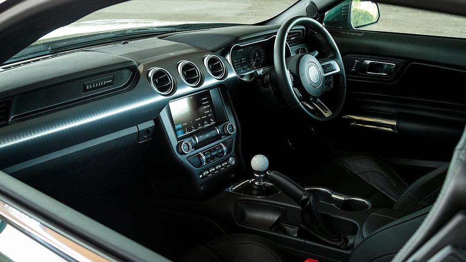 Ford Mustang Bullitt interior