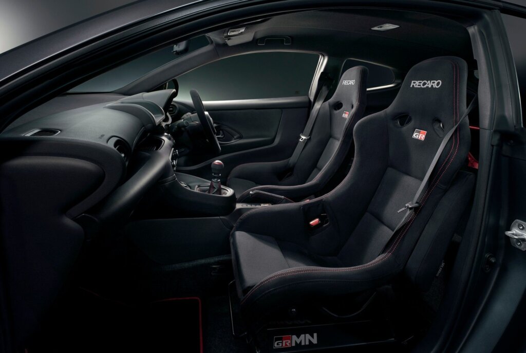 Toyota Yaris GRMN interior
