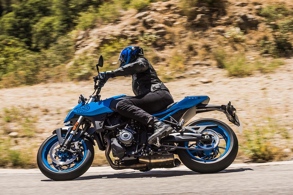 Suzuki GSX-8S riding action