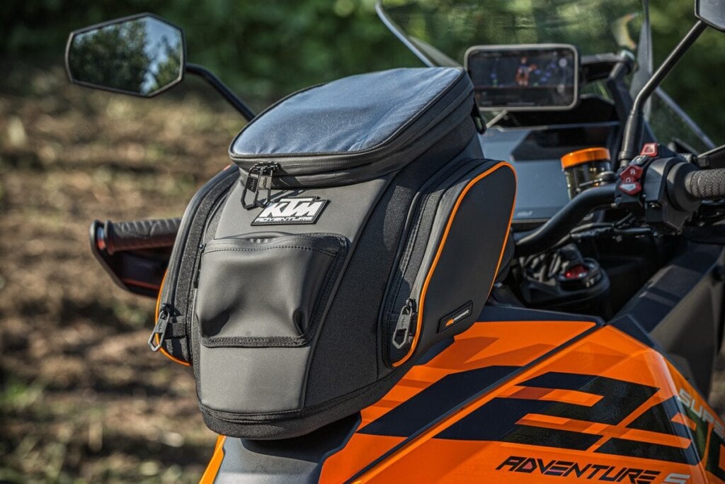 KTM Super Adventure S pannier