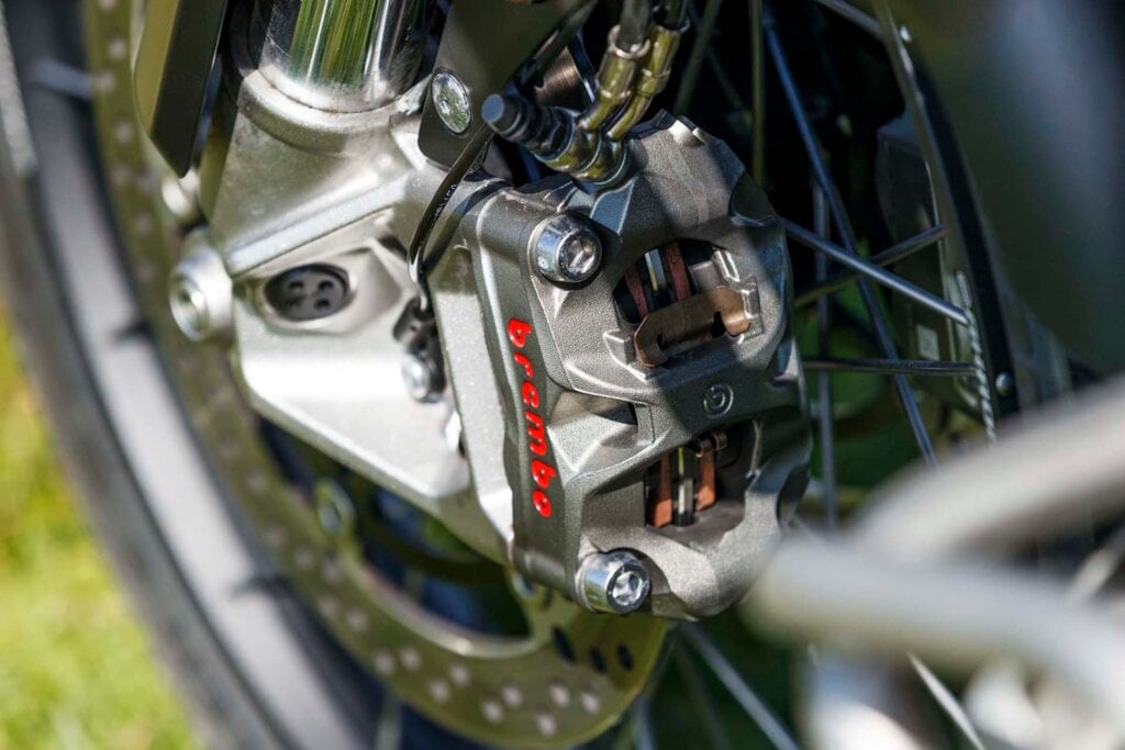 Triumph Tiger 1200 Rally Pro brakes