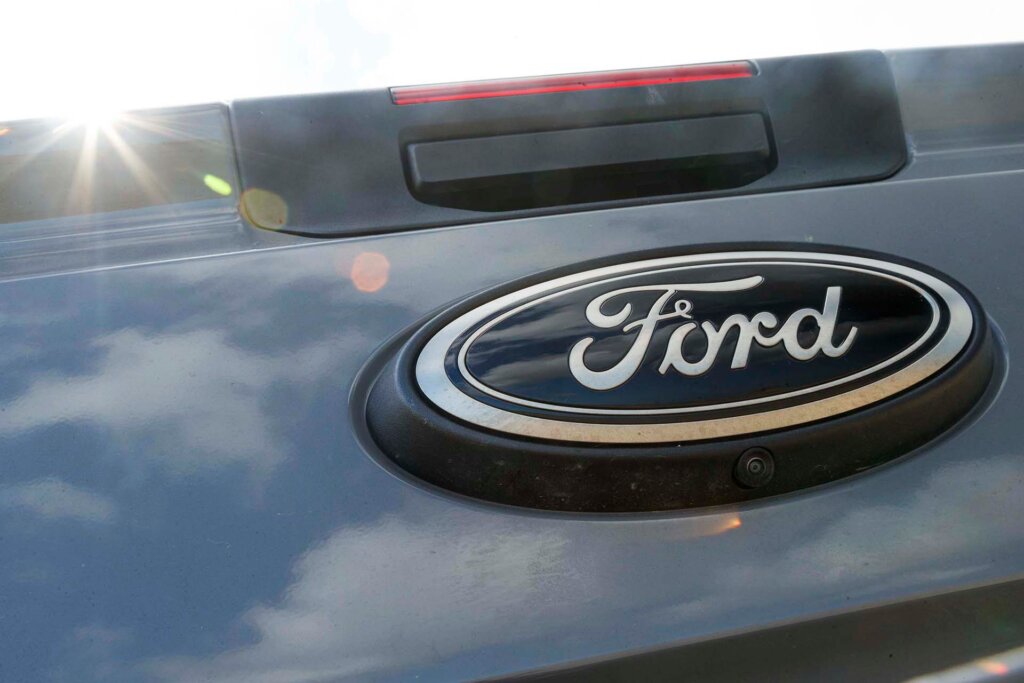 Ford Ranger Raptor badge
