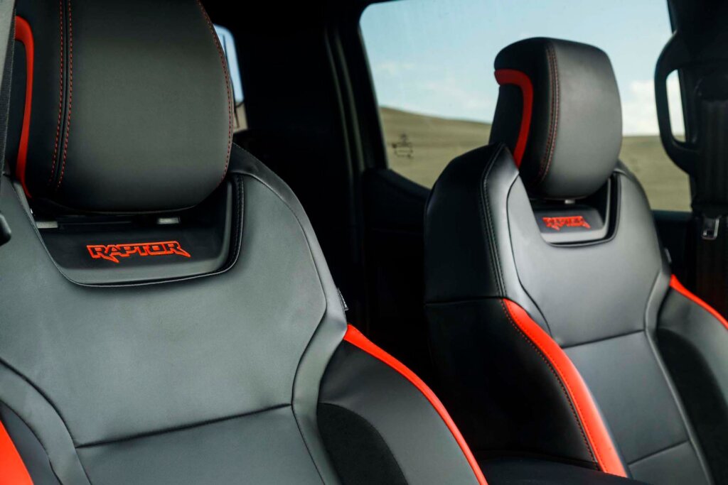 Ford Ranger Raptor seats