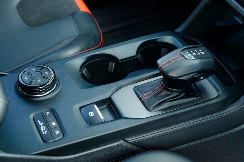 Ford Ranger Raptor shifter