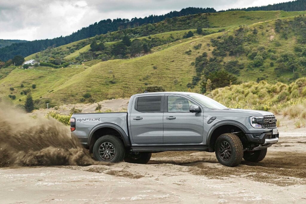 Ford Ranger Raptor skids