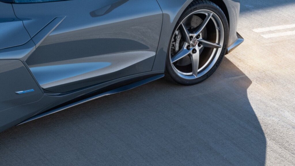 Chevrolet Corvette E-Ray side detail