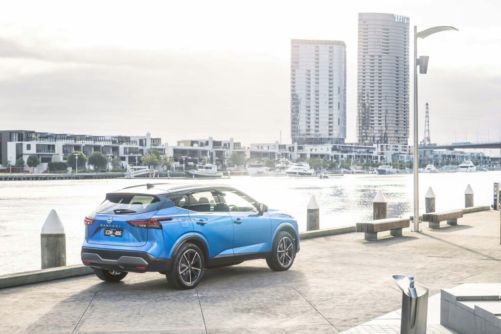 Nissan Qashqai on wharf