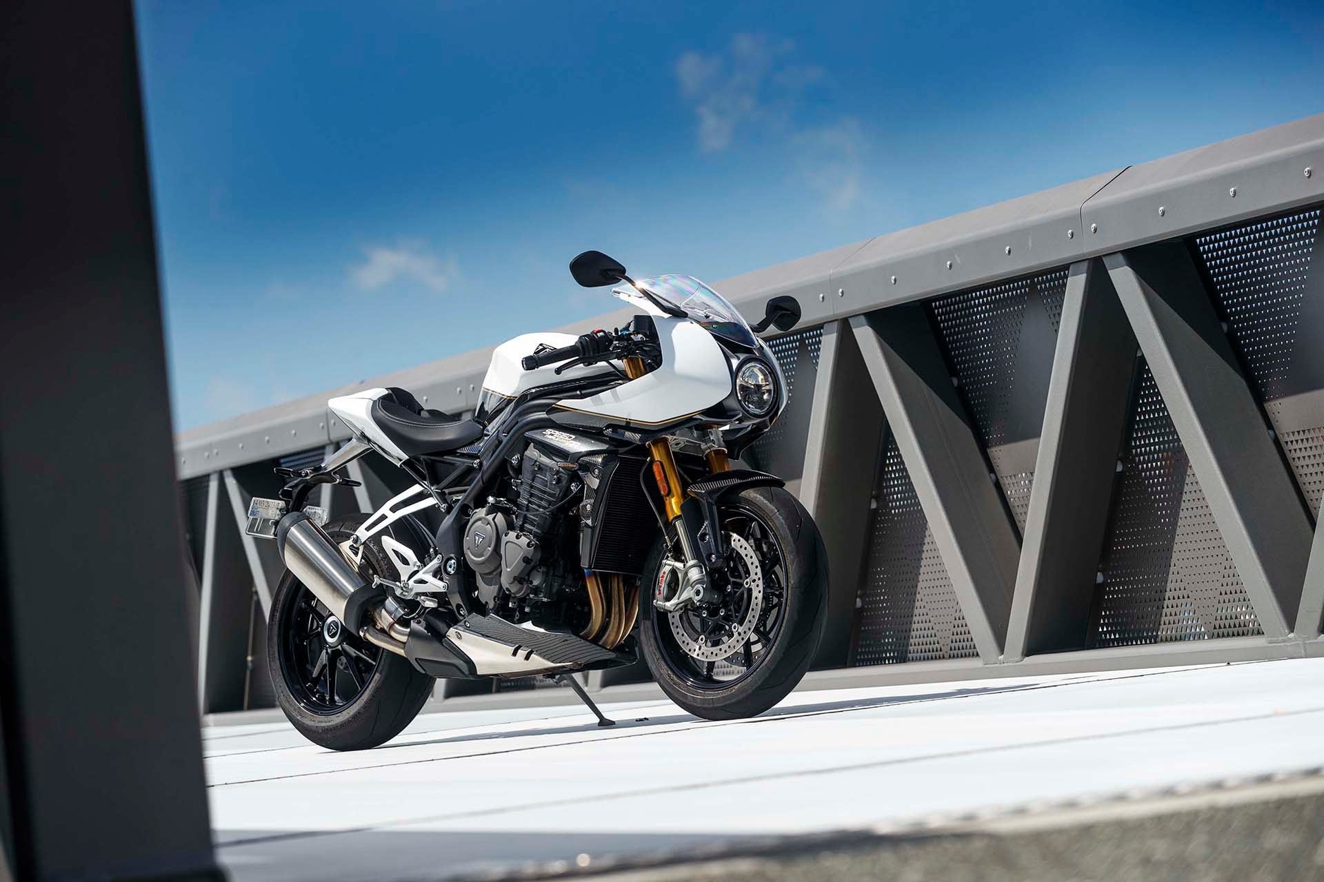 Triumph Speed Triple RR front static