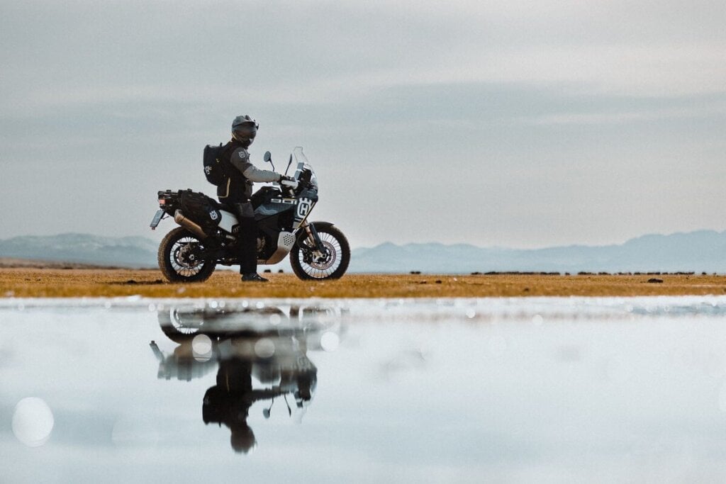 Husqvarna Norden 901 next to lake