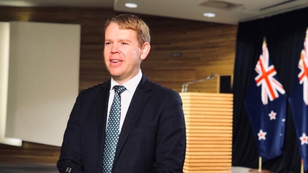 Chris Hipkins speaking at Parliament