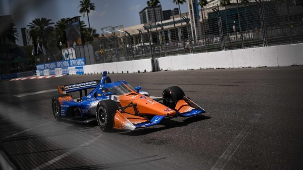 Scott Dixon racing IndyCar