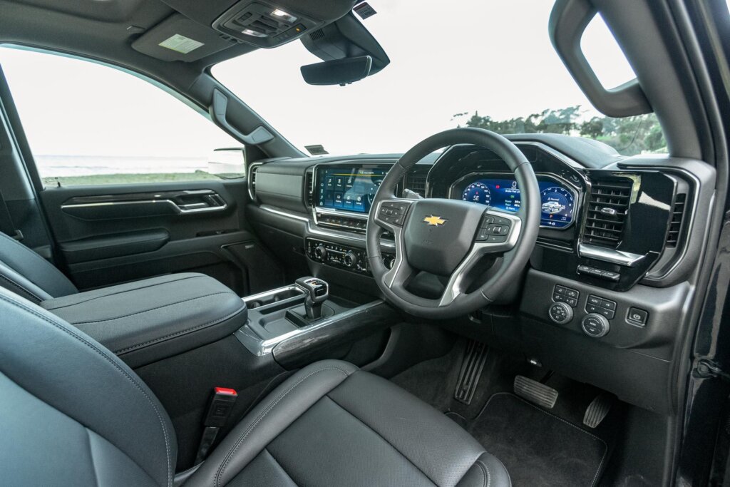 Interior of the Chevrolet Silverado 1500 LTZ Z71