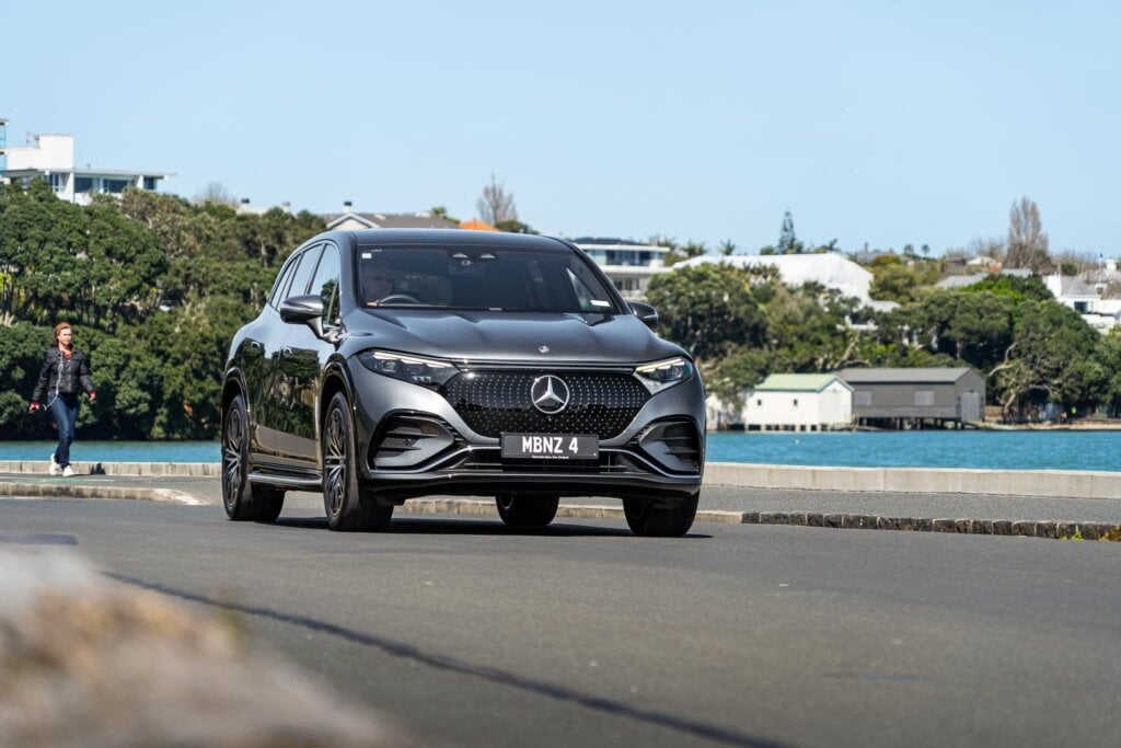 Mercedes-Benz EQS