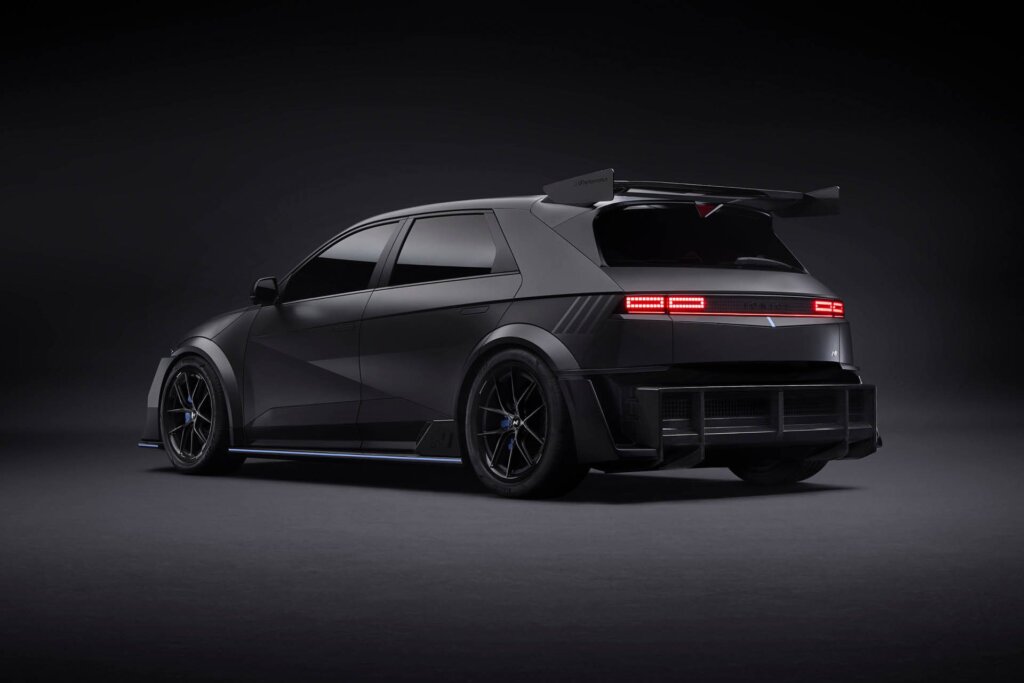 Hyundai Ioniq 5 N NPX1 Concept rear three quarter view