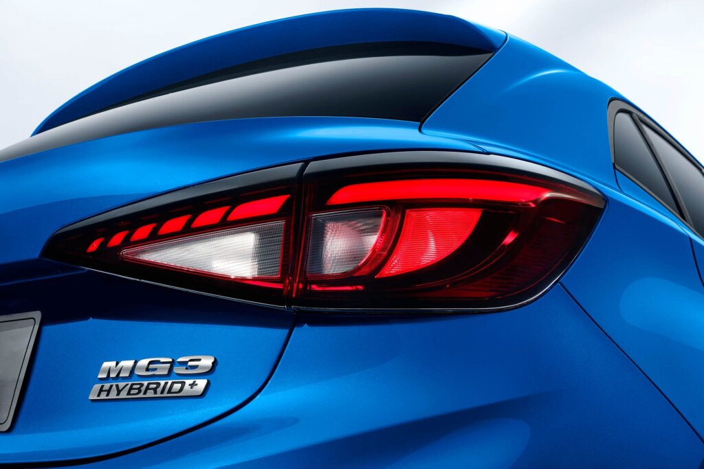 2025 MG3 taillight close up view