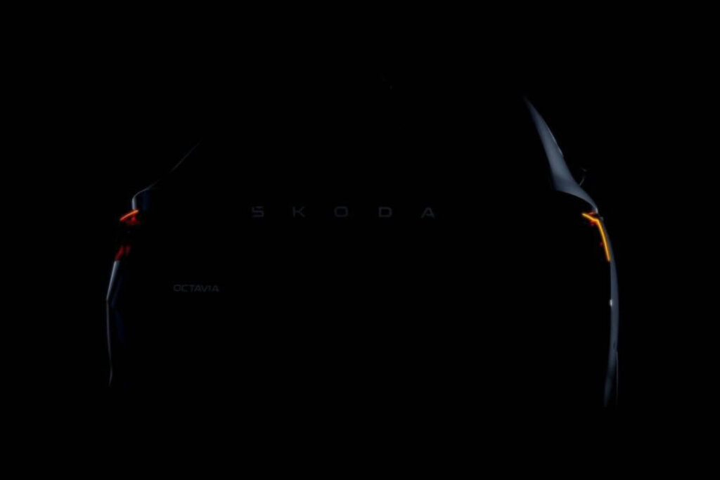 Skoda Octavia facelift rear end teaser