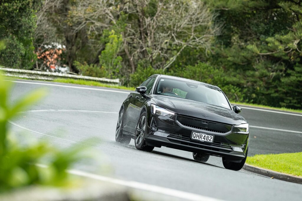 Polestar 2 Long Range cornering in the wet