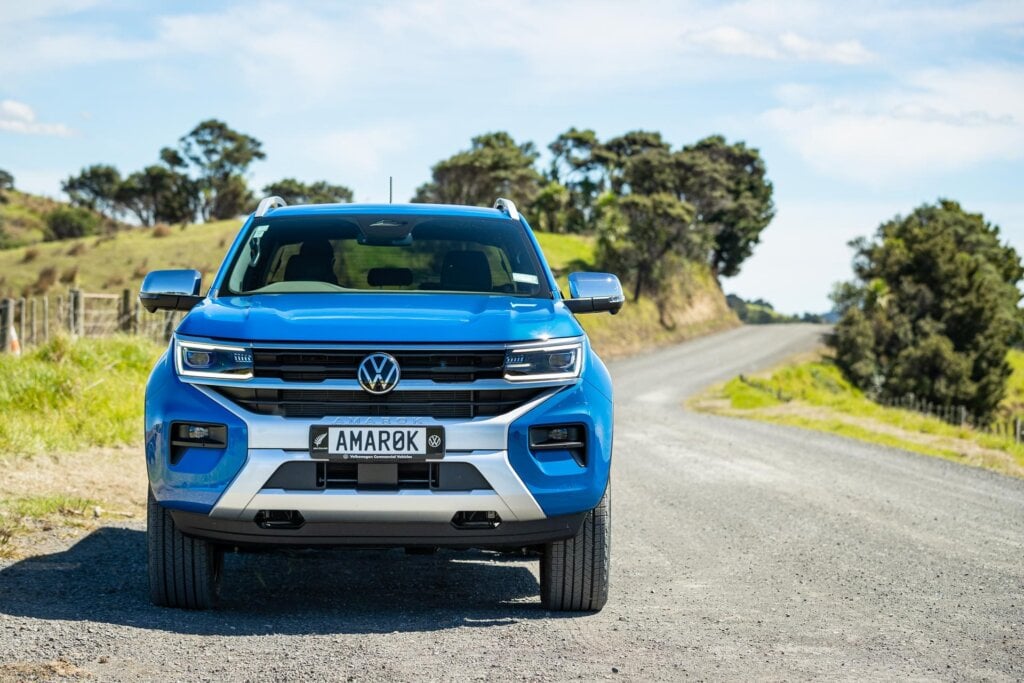 Front profile of the 2024 Volkswagen Amarok Aventura