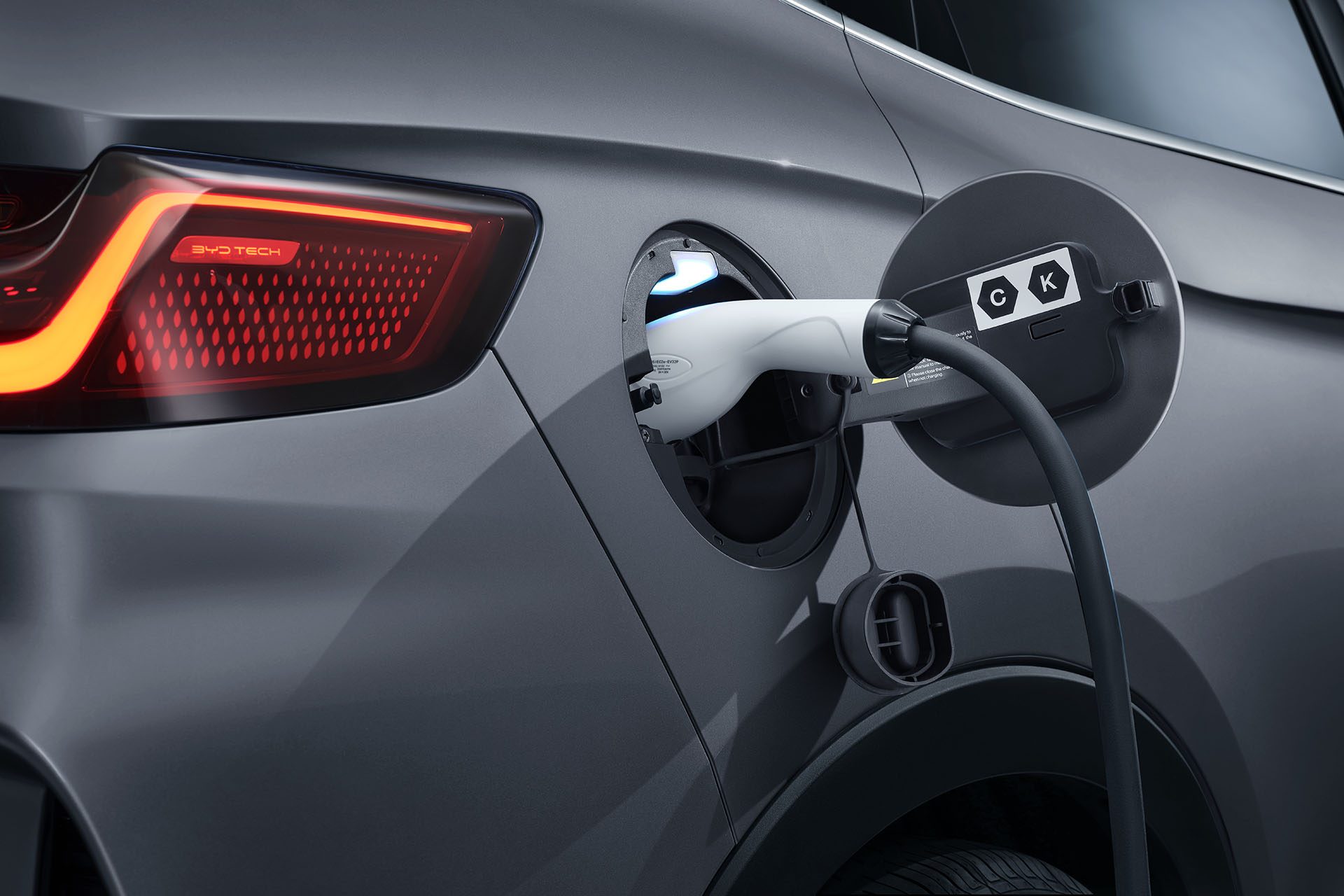 BYD Sealion 6 hooked up and charging.