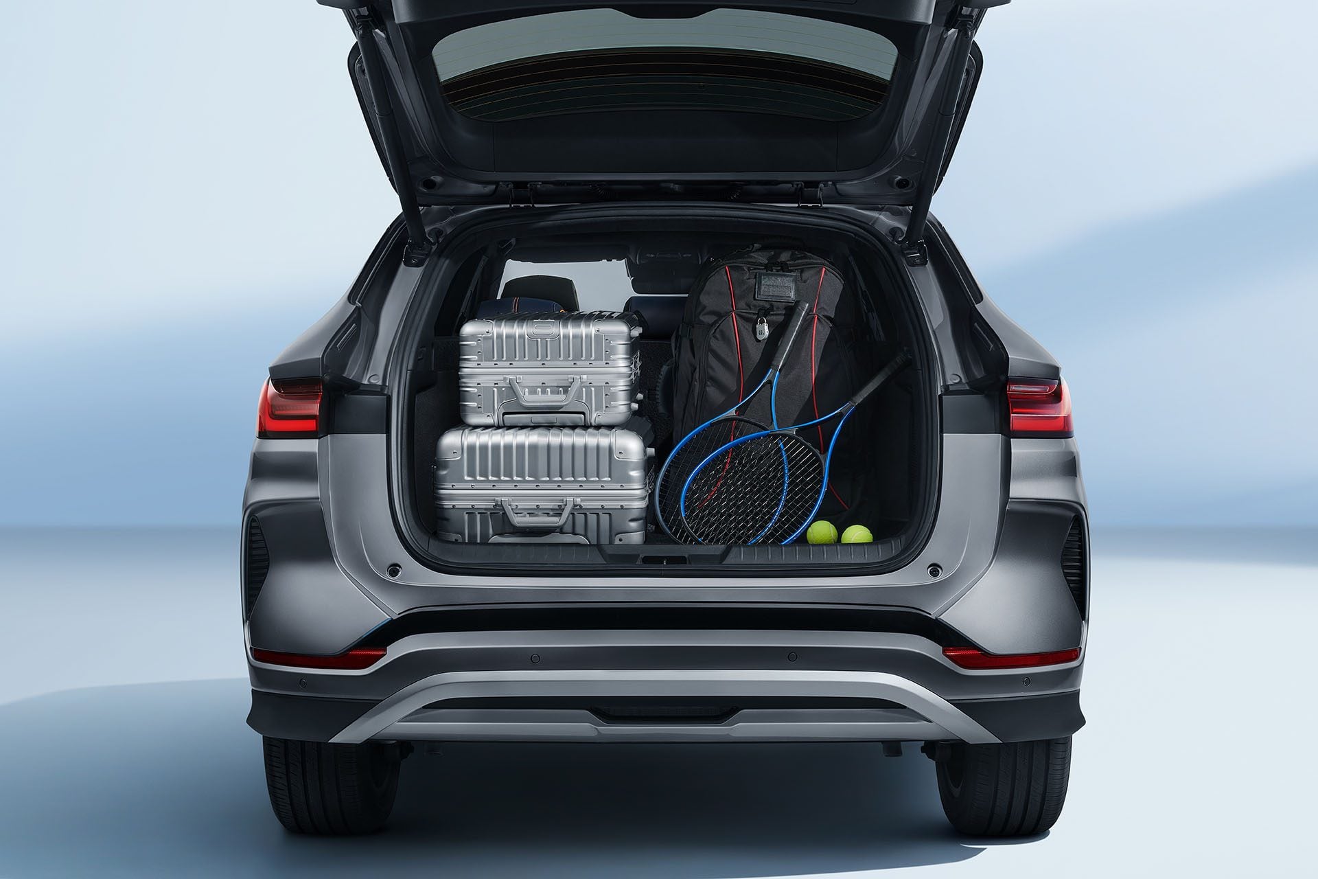 BYD Sealion luggage space.