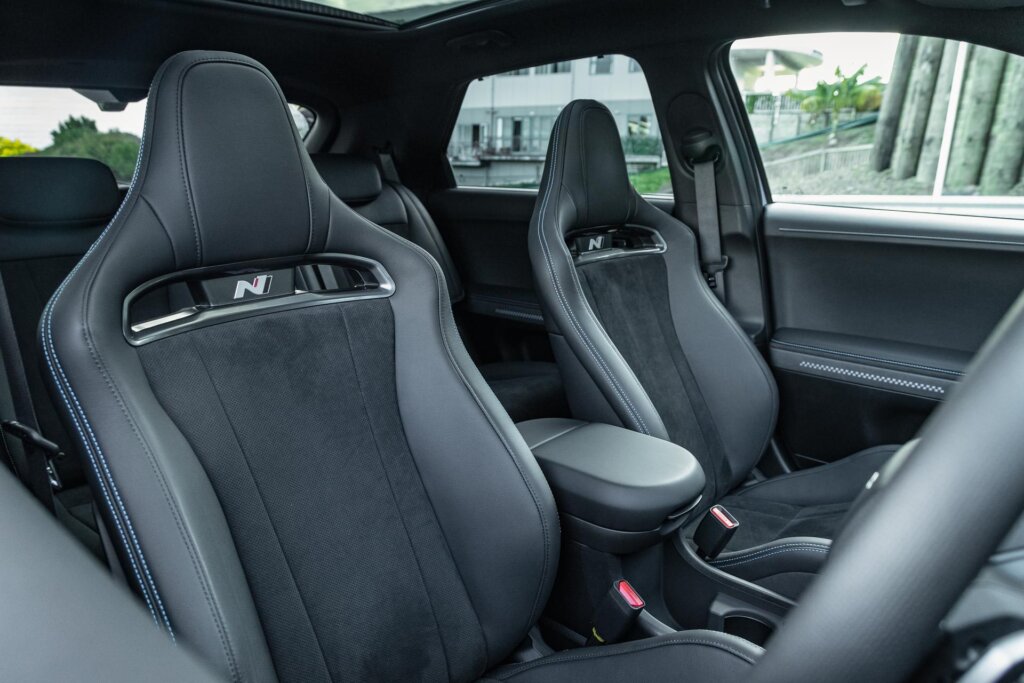 Hyundai IONIQ 5 N front seats wide view