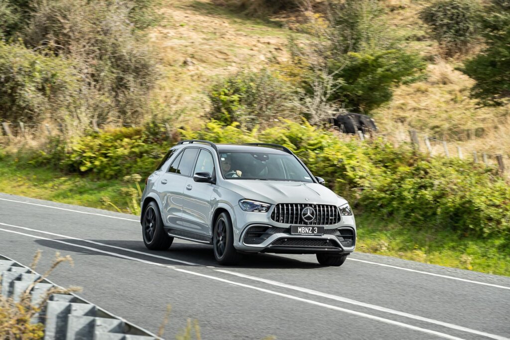 Mercedes-AMG GLE 63 S cornering view