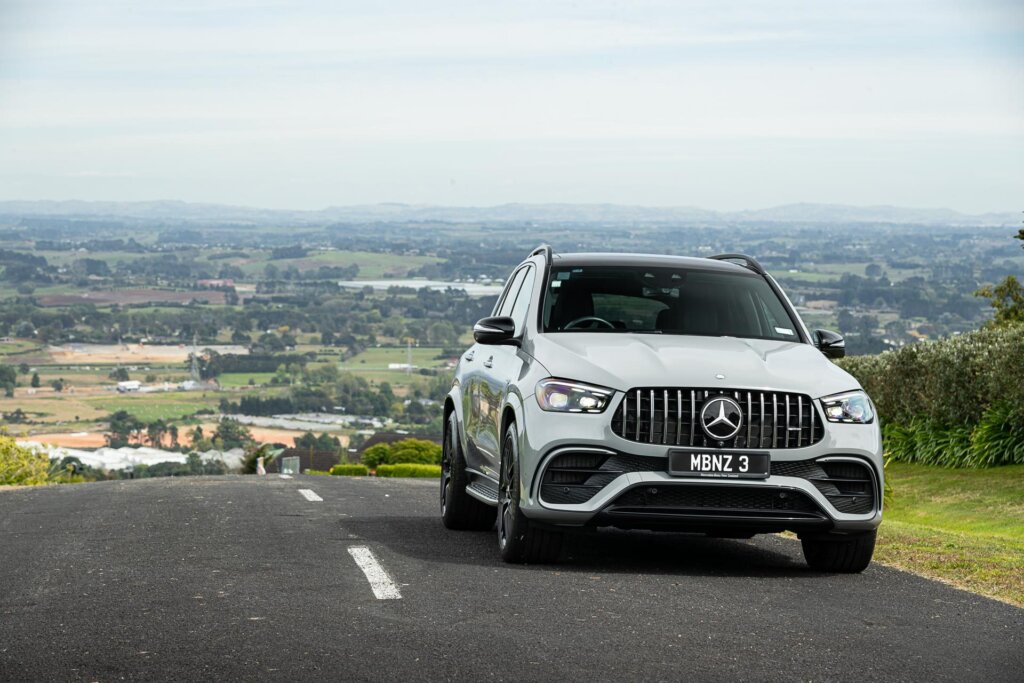 Front view of the Mercedes-AMG GLE 63 S 2024
