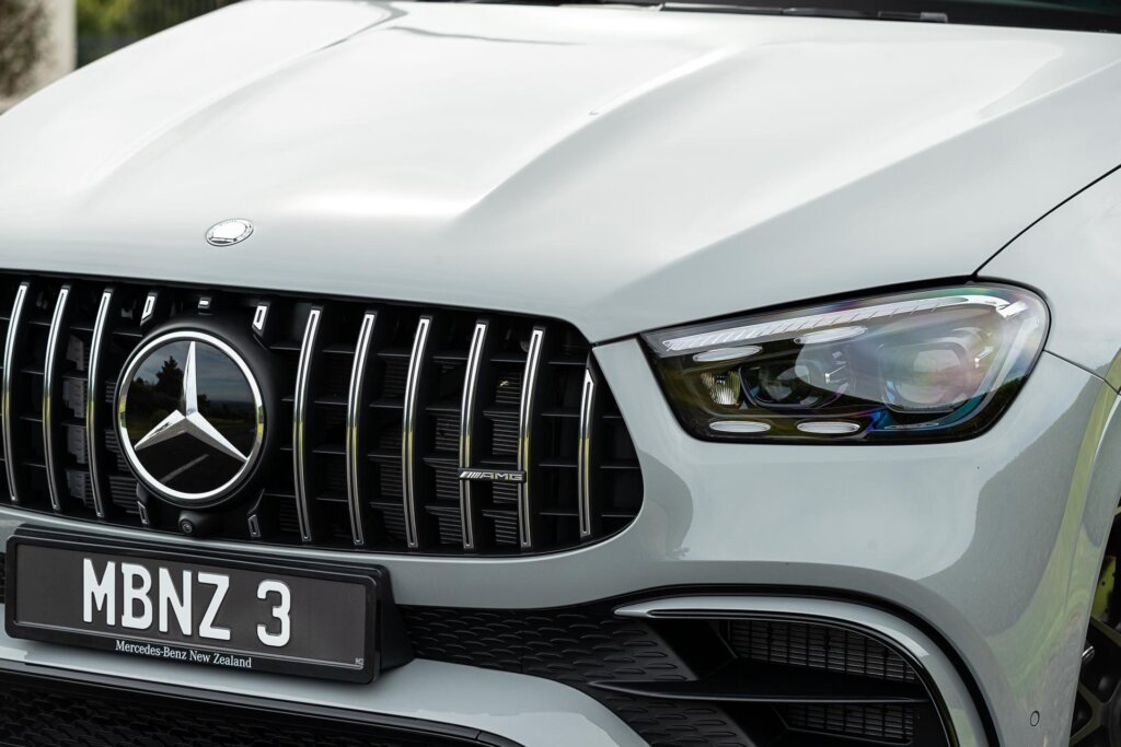 Headlight detail of the Mercedes-AMG GLE 63 S
