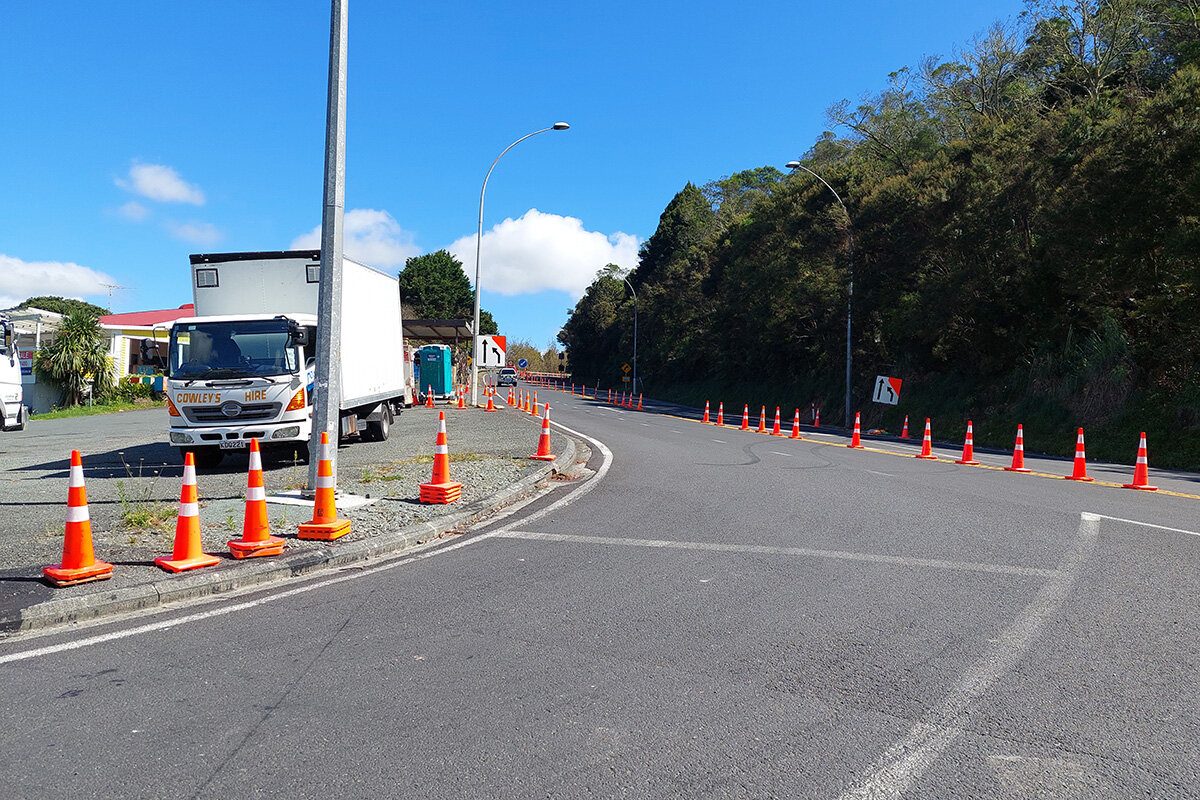Road cones on the entry to the Brynderwyns.