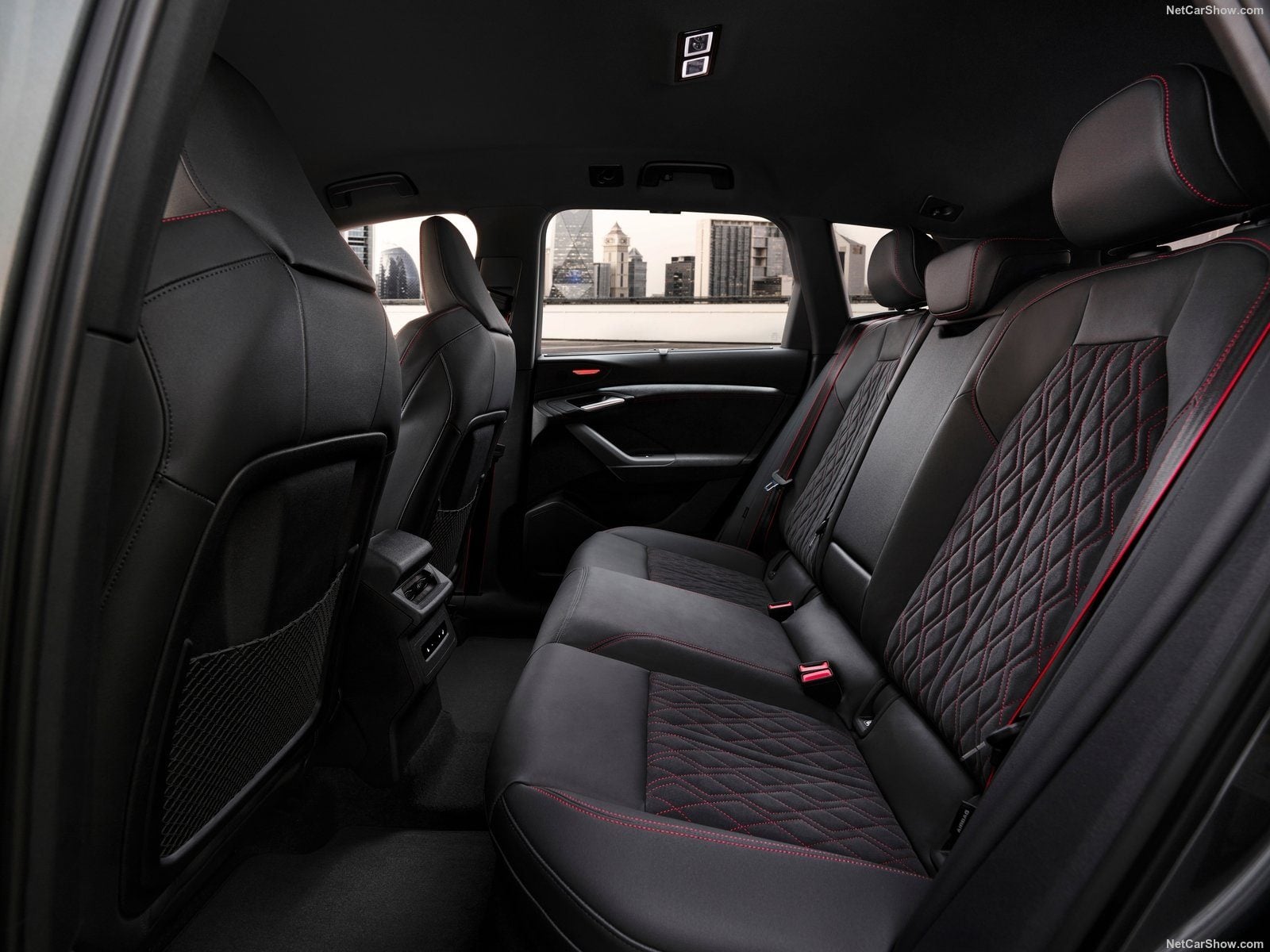 Interior of SQ6 e-tron.