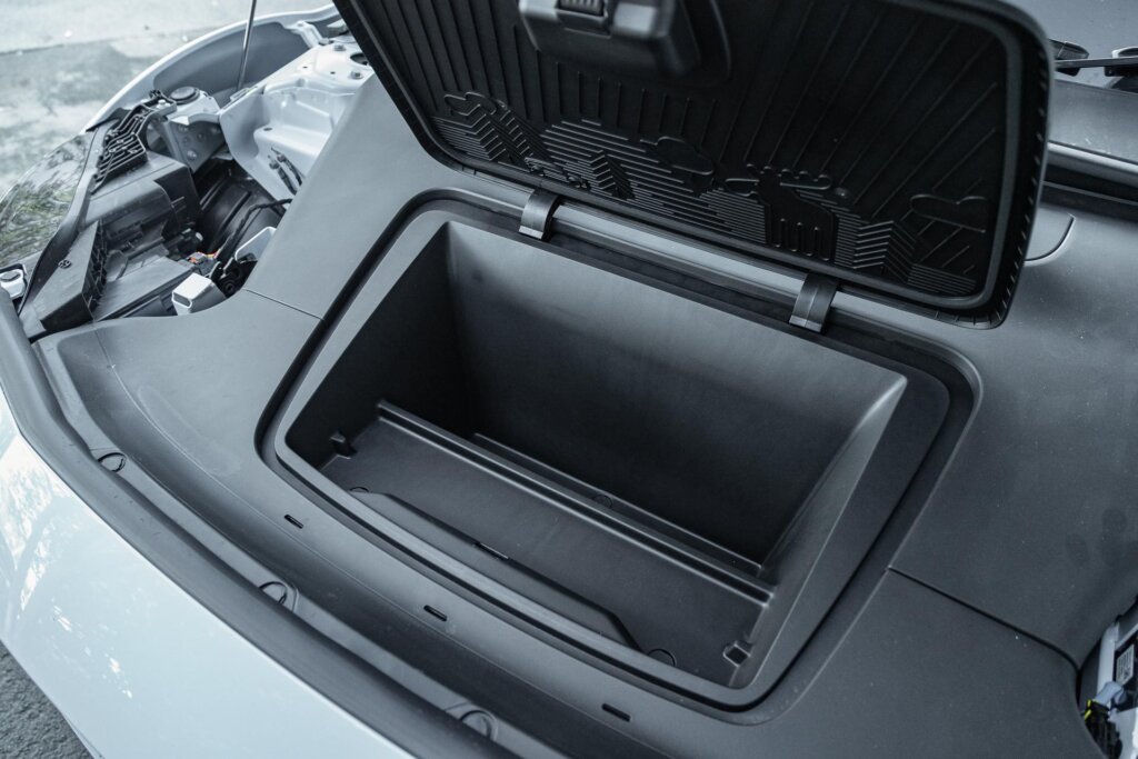 Frunk space inside the Volvo EX30 Twin-Motor Performance