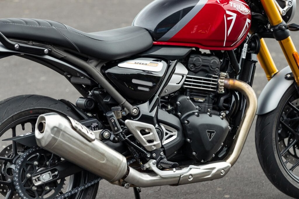 Engine of the 2024 Triumph Speed 400