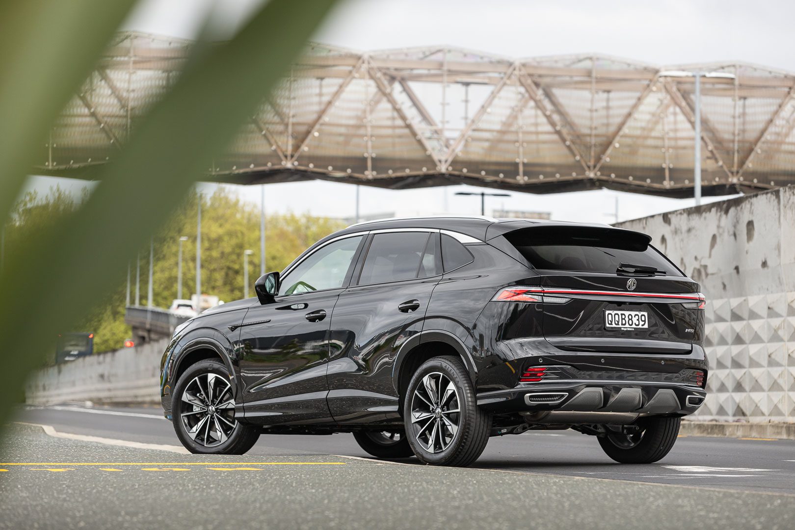 Resting up beneath the pedestrian walkway over SH1.