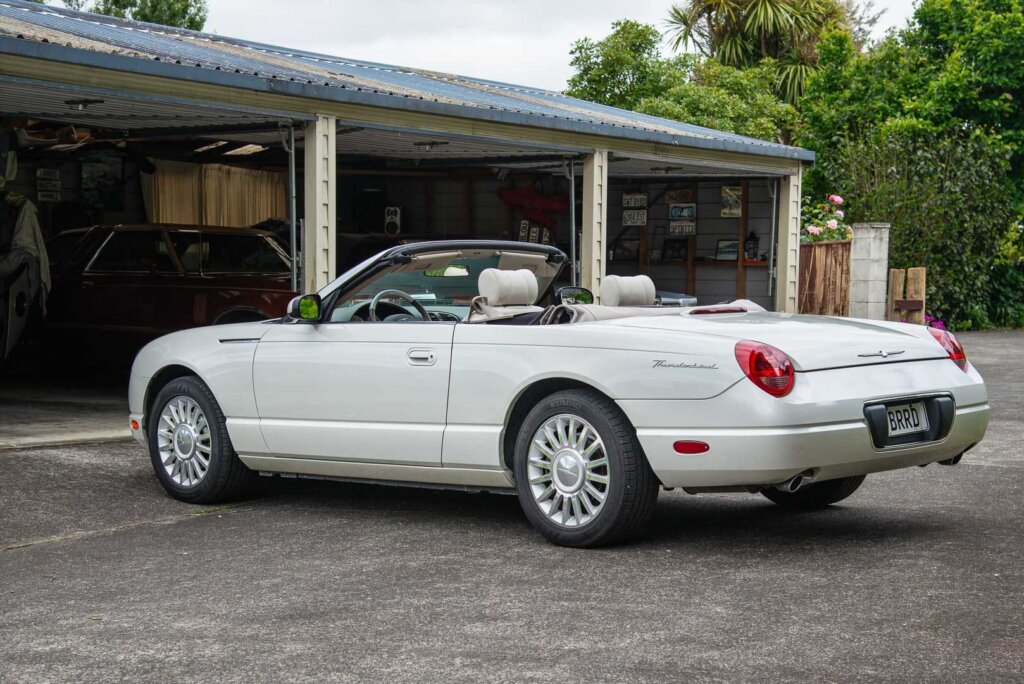 2005 eleventh generation Ford Thunderbird