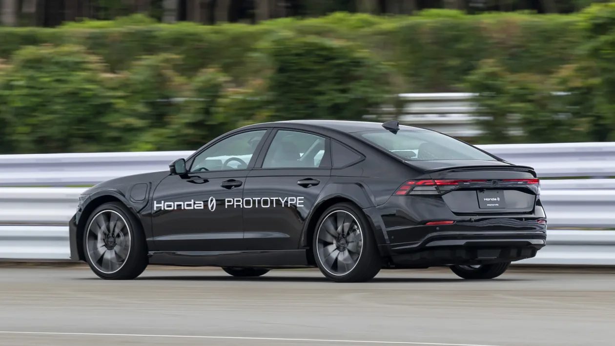 So much different from the 2024 concept. Almost BMW-esque.