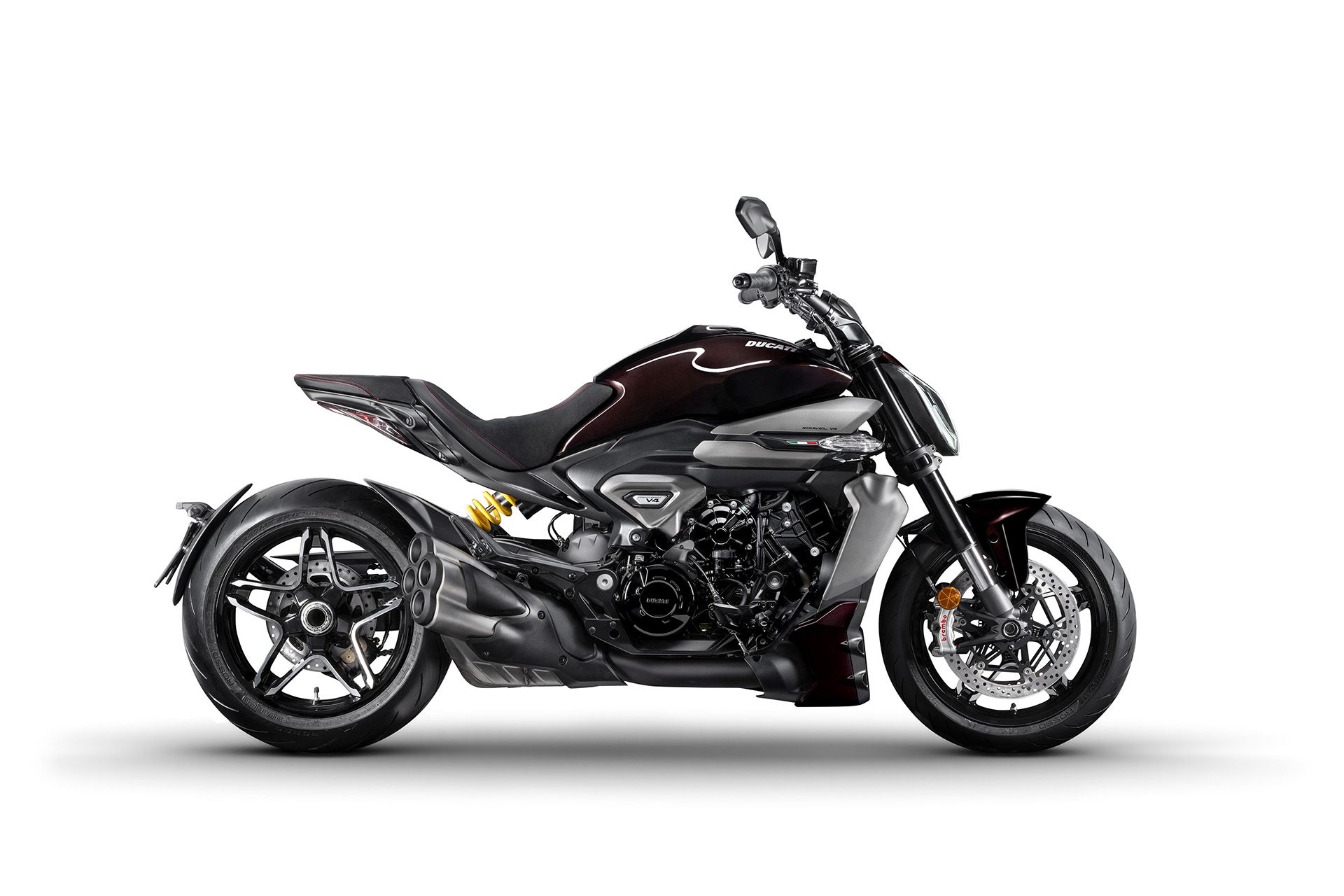 Here is XDiavel in Black Lava, but it also comes in Burning Red.