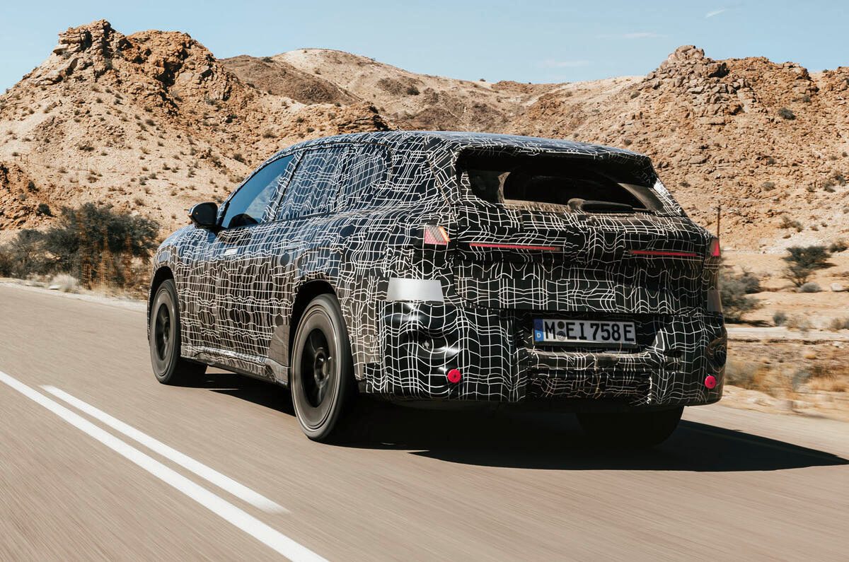 Light bar plus rear spoiler for next iX3.