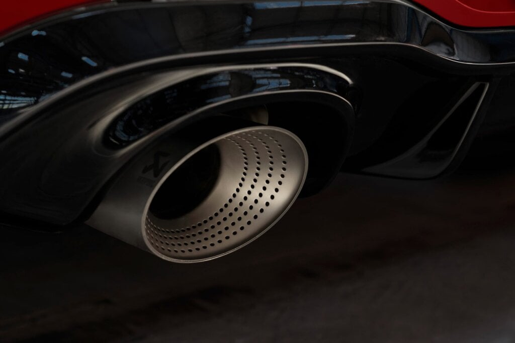 Akra exhaust ends thus.