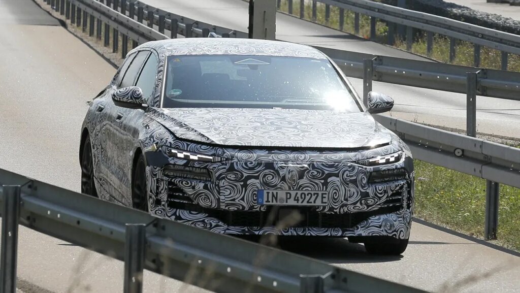 Bit of a bonnet issue here, me thinks. Too much high speed running, no doubt.