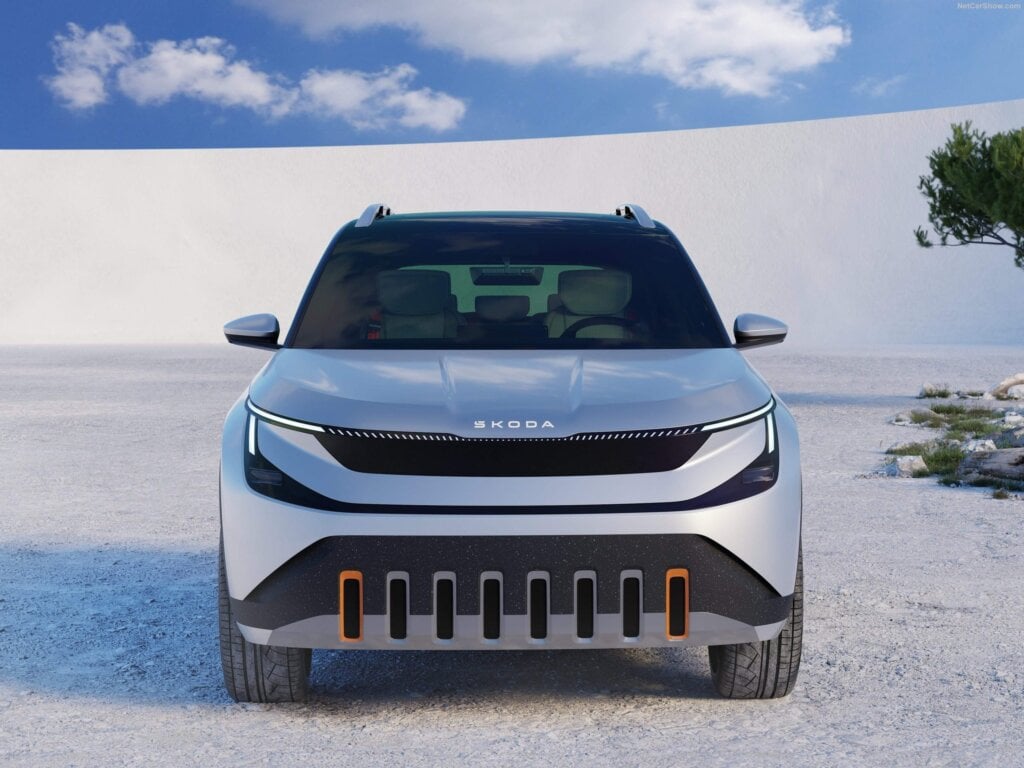 Clamshell bonnet, vertical slats, and the Tech Deck face of Skoda's new Modern Solid design.