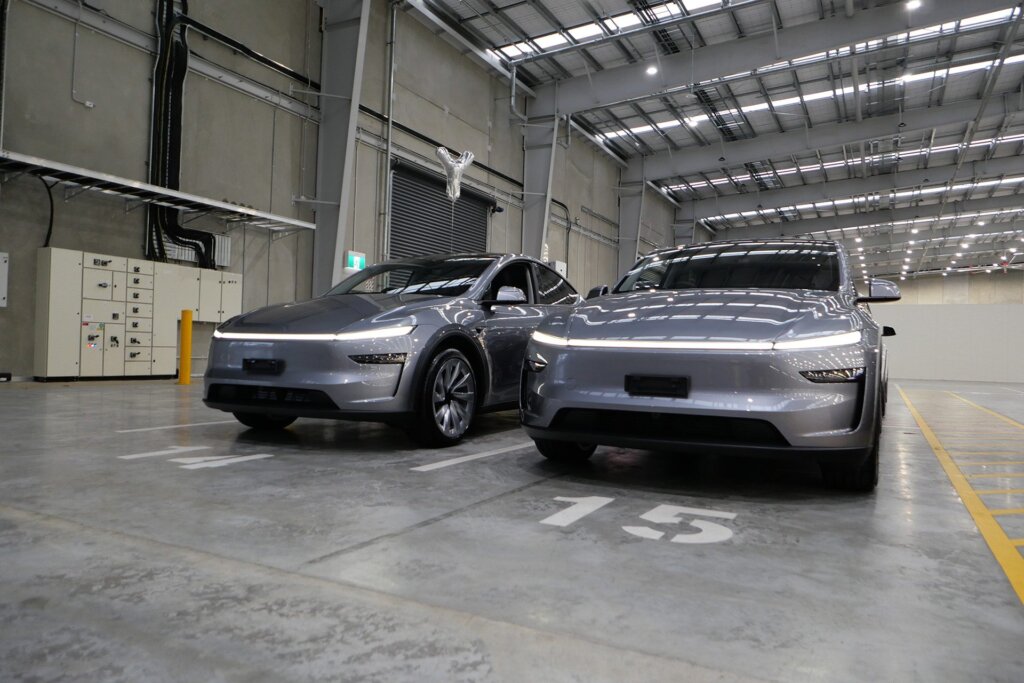 Lights up above mirror new front lights bars of facelifted Tesla Model Y.