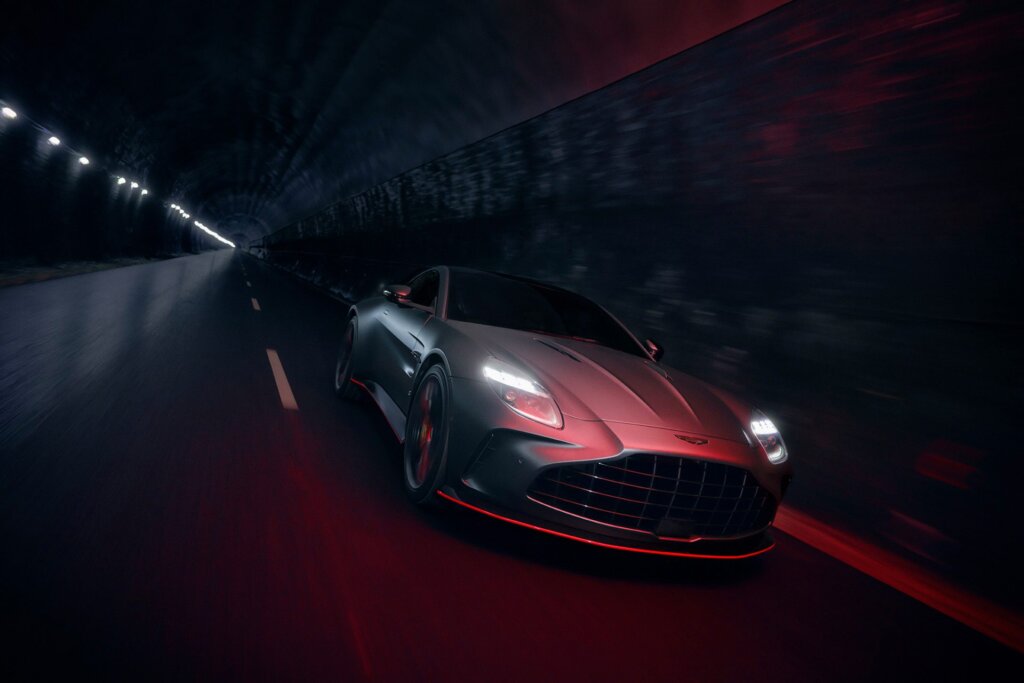 Frontal shot in tunnel of Aston Vantage S.