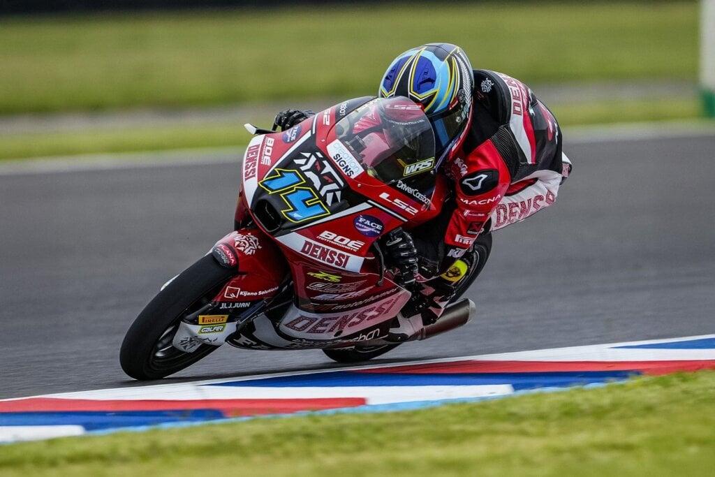 The only Kiwi to contest a MotoGP category in yonks.