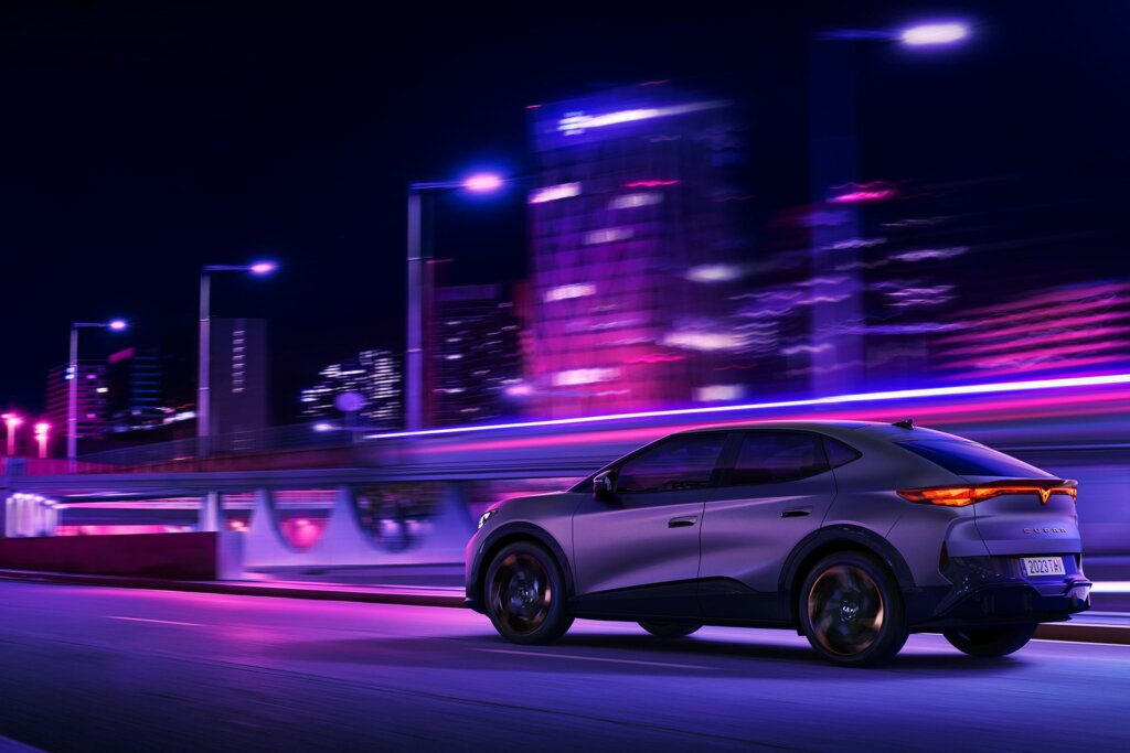 Lots of purple filters for the Tavascan shoot. No idea why.