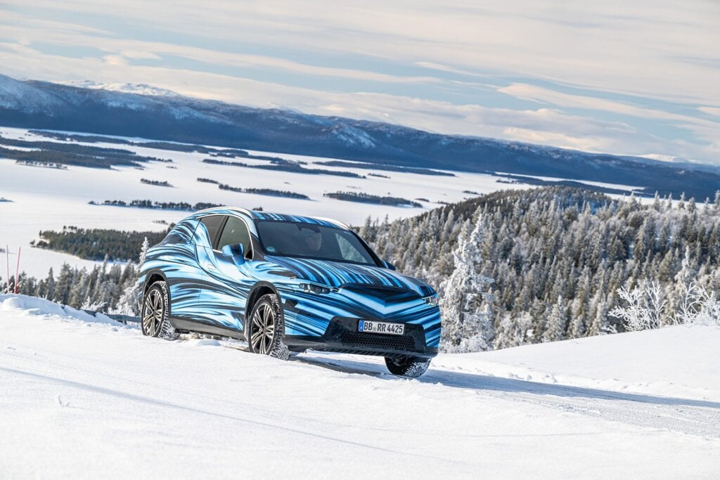 Another angle of the upcoming GLC undergoing cold weather testing.