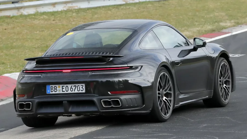 This is the coupe form of the refreshed 911 out testing.