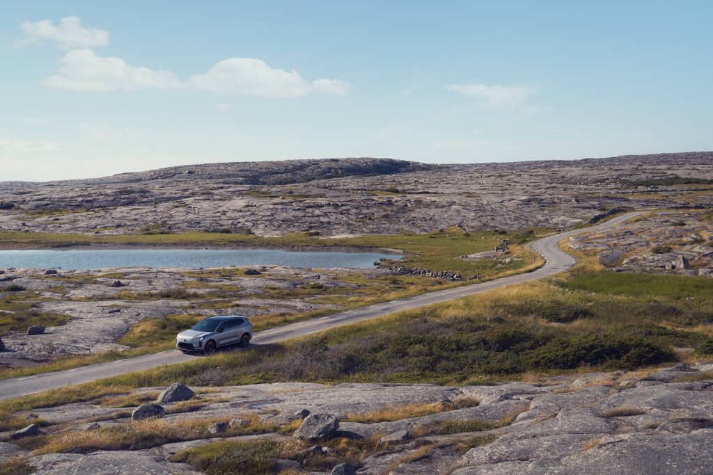 And later on that same day. Can do up to 1500km non-stop evidently.