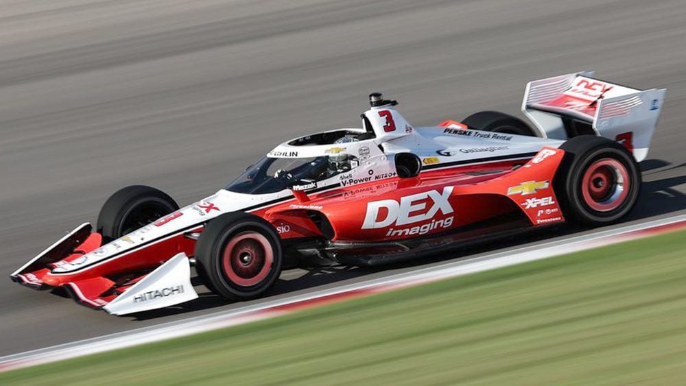 McLaughlin ends the year with disappointment but clings onto third place for the final race of the season.